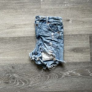 American Eagle high waisted shorts. Size 00
